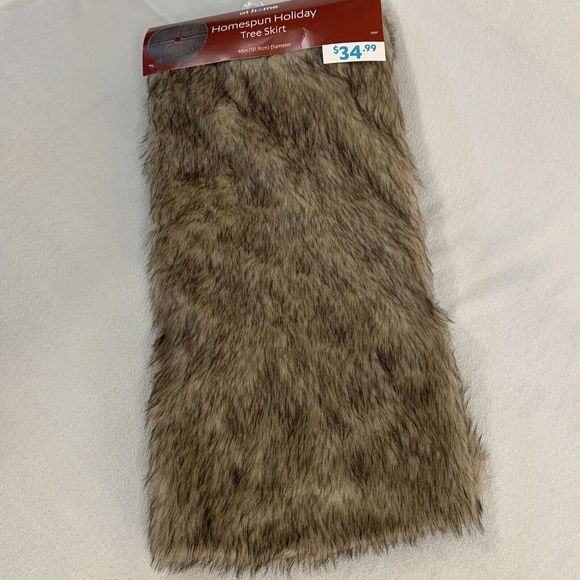 Christmas Tree Skirt Faux Fur Fluffy Fashion Elegant Bottom Decor Artificial - Picture 1 of 7